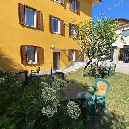 Around Lago Maggiore Apartments Рено-ди-Леджуно Экстерьер фото